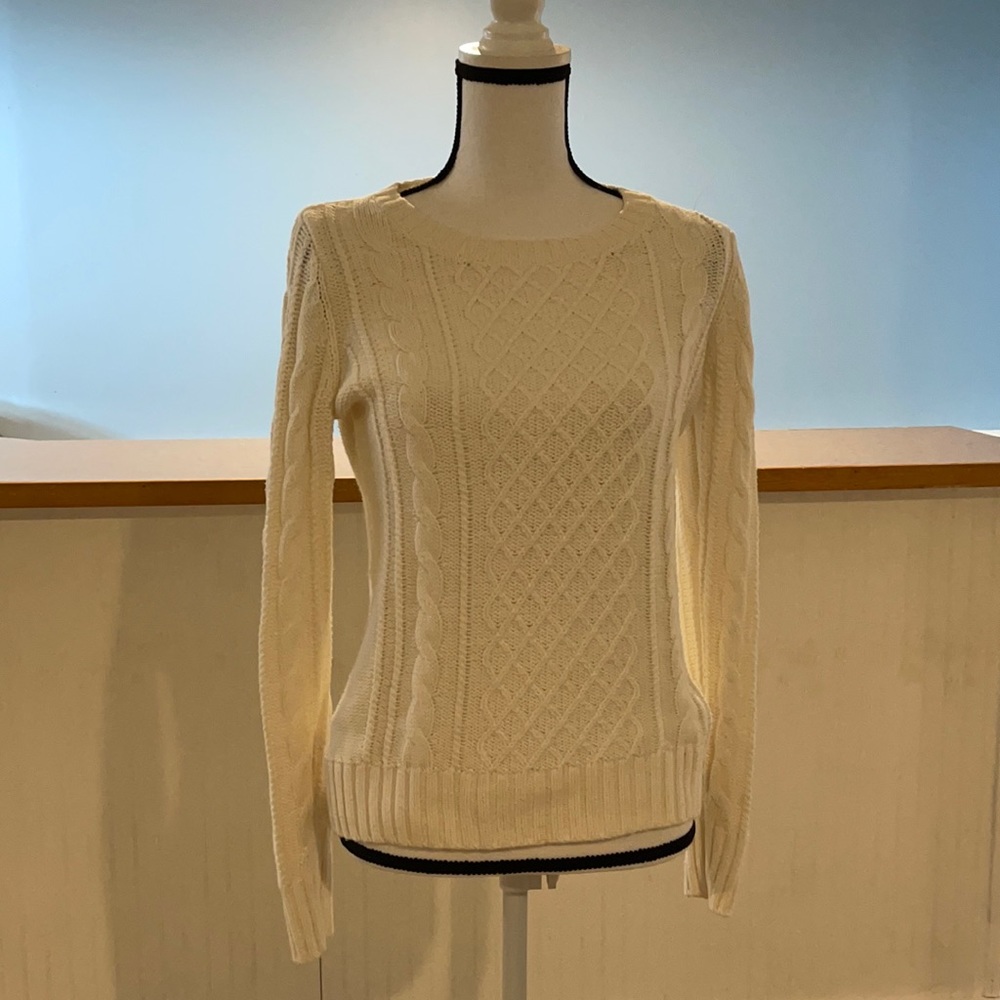 Old Navy Sweater, like new, used once